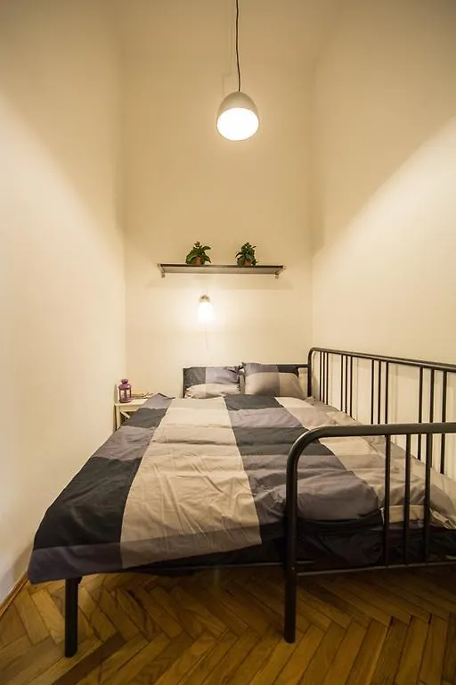 Апартаменты Logement Sous Le Chateau Будапешт